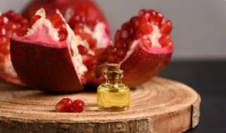 pomegranate oil
